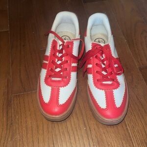 Miel Boutique Red/White/Tan Sneakers